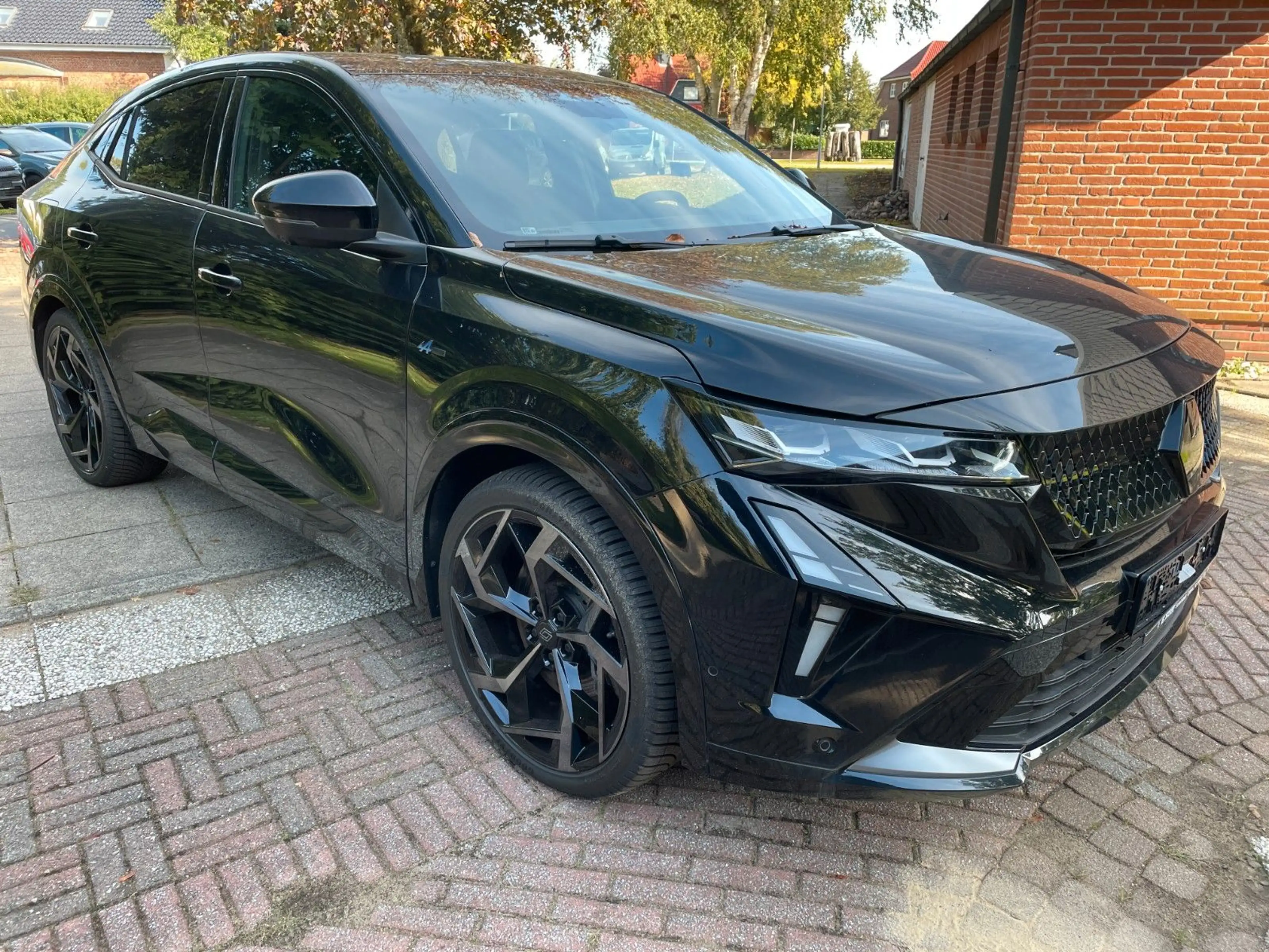 Renault Rafale 300 E-Tech Hyper Hybrid 4x4 Atelier Alpin — photo 12
