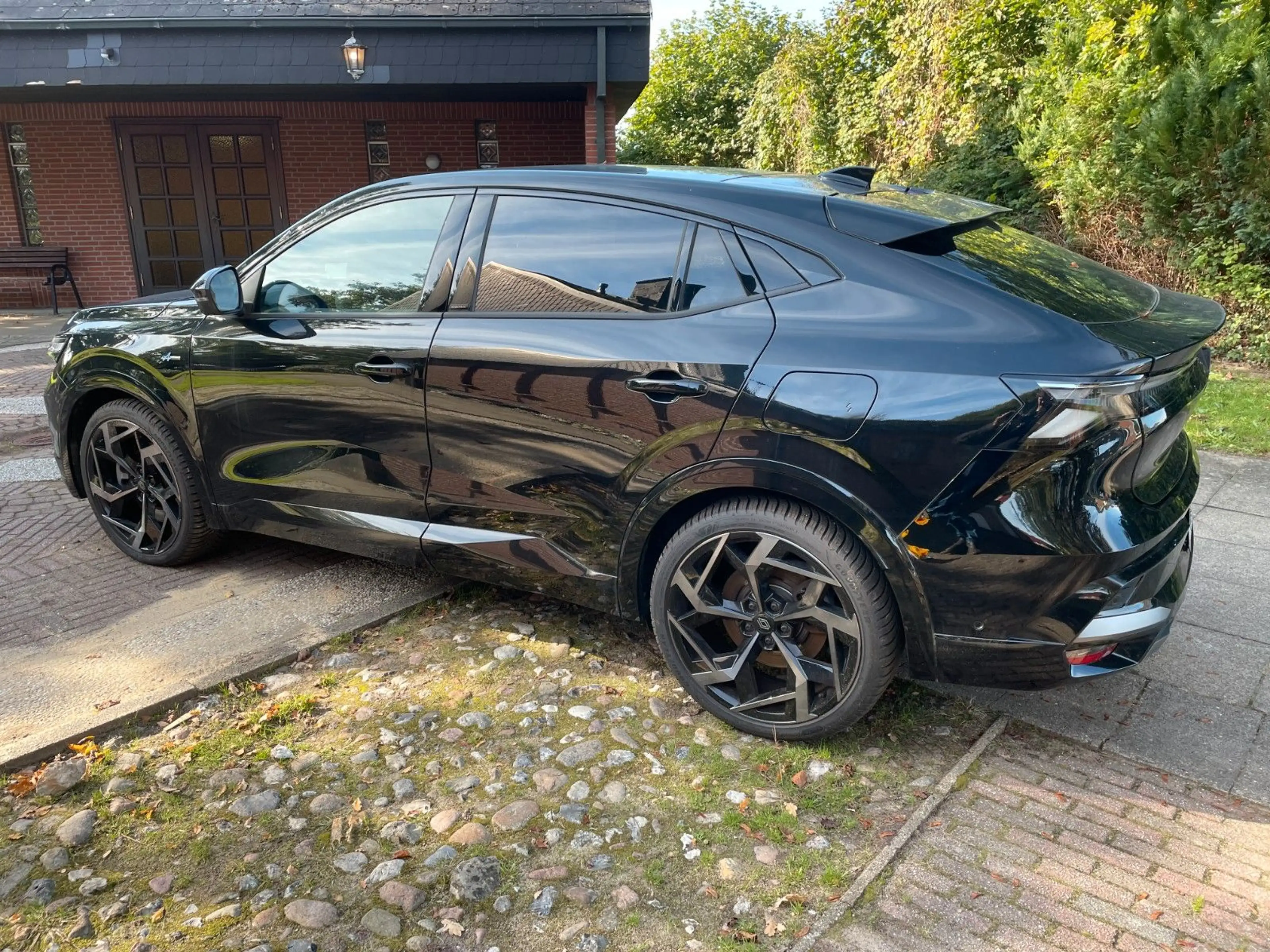 Renault Rafale 300 E-Tech Hyper Hybrid 4x4 Atelier Alpin — photo 6