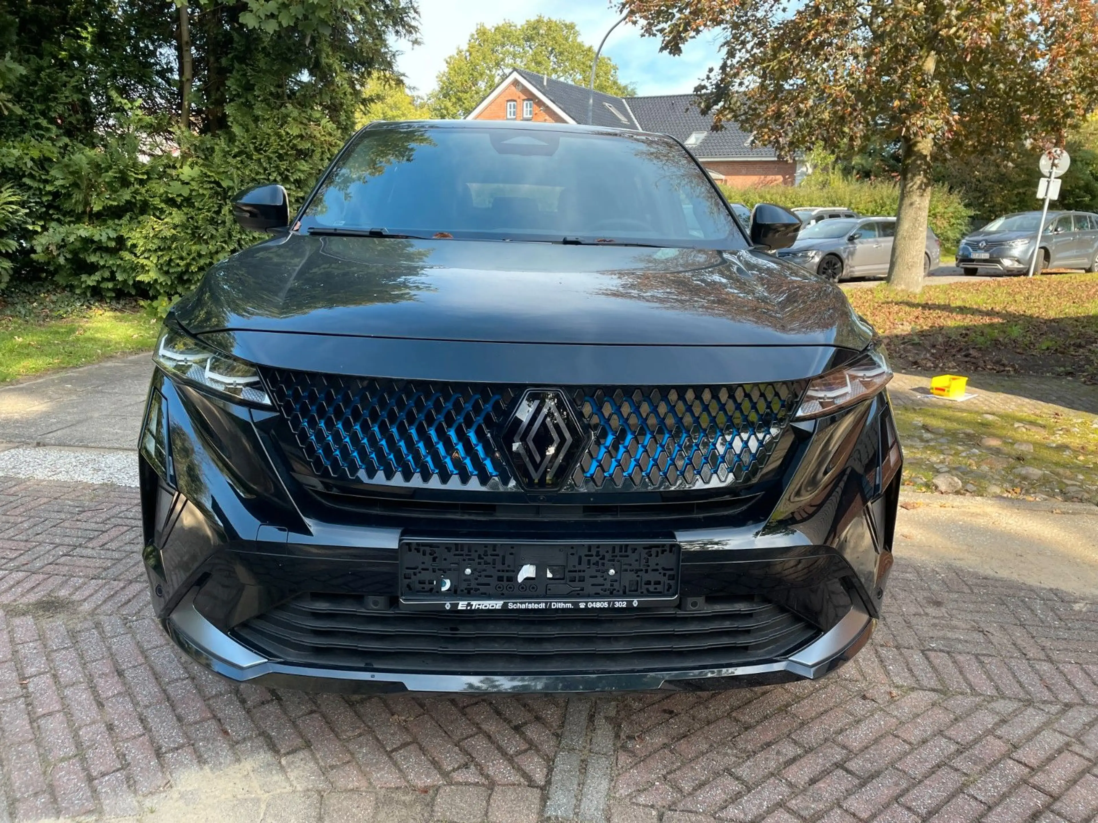 Renault Rafale 300 E-Tech Hyper Hybrid 4x4 Atelier Alpin — photo 3