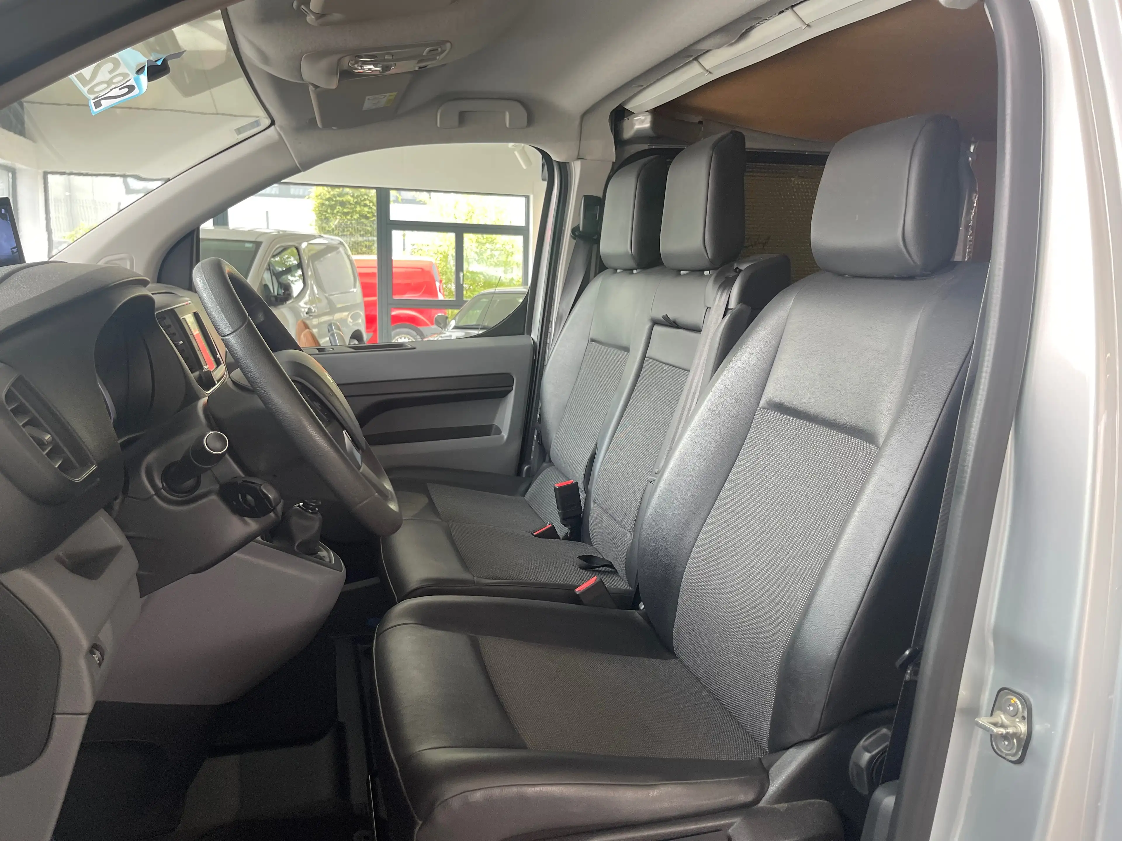 Peugeot Expert 2.0 HDi 227 L1H1*AMENAGER EN CAMPING-CAR* — photo 7