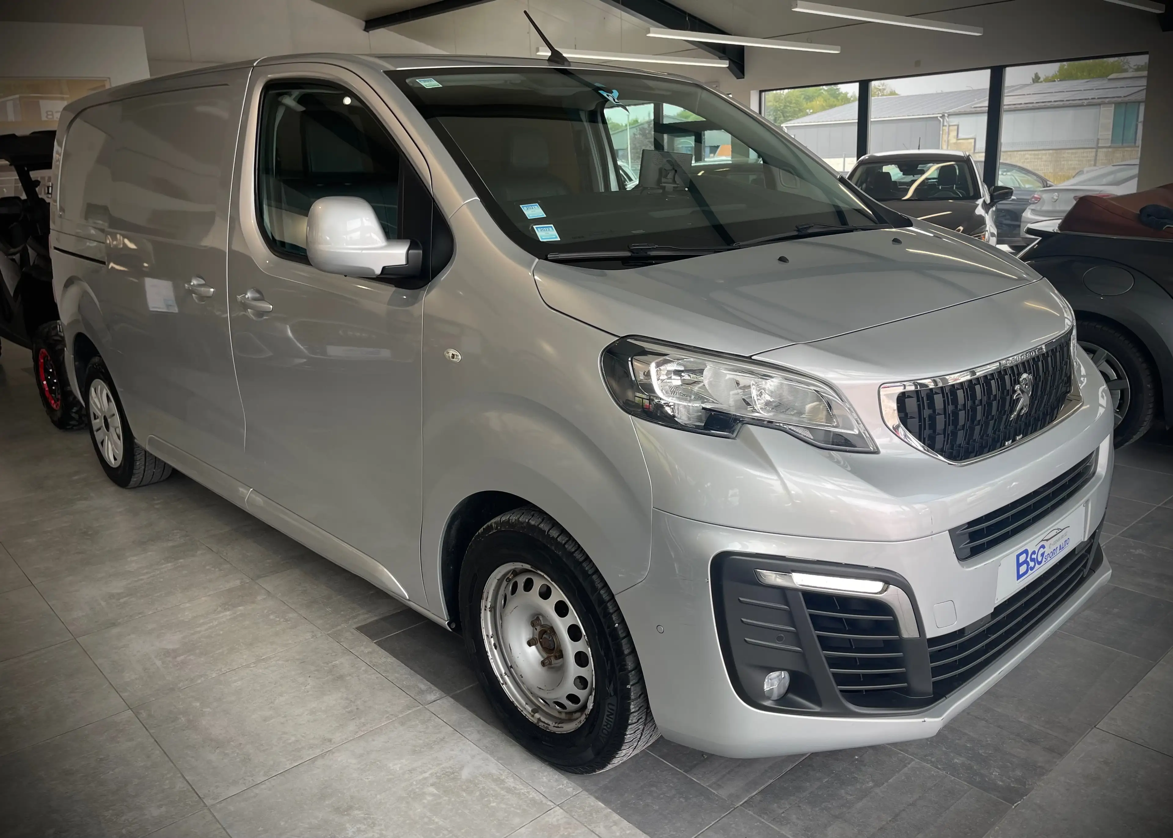 Peugeot Expert 2.0 HDi 227 L1H1*AMENAGER EN CAMPING-CAR* — photo 3