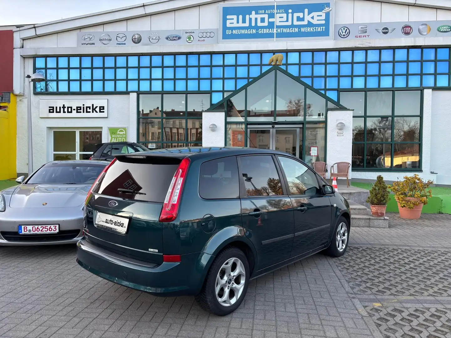 Ford C-Max 1.8 Style Grün - 2