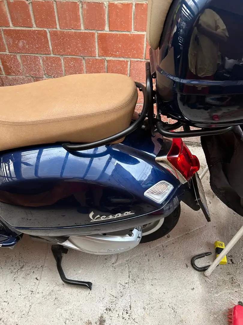 Vespa GTS 300 Azul - 2