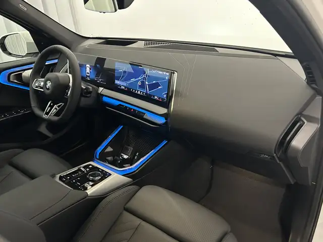 BMW X3 view 7