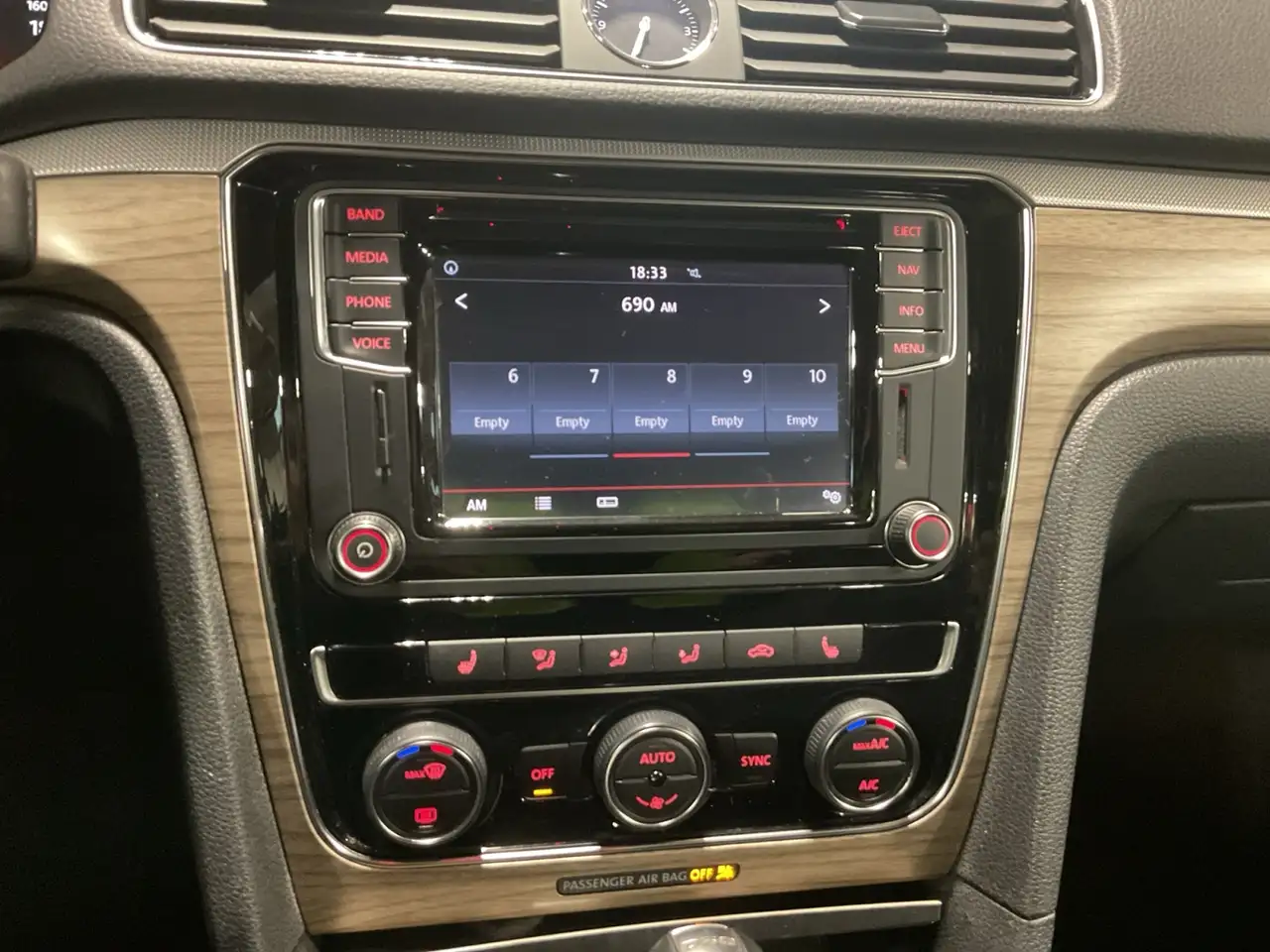 Volkswagen Passat снимка Volkswagen Passat