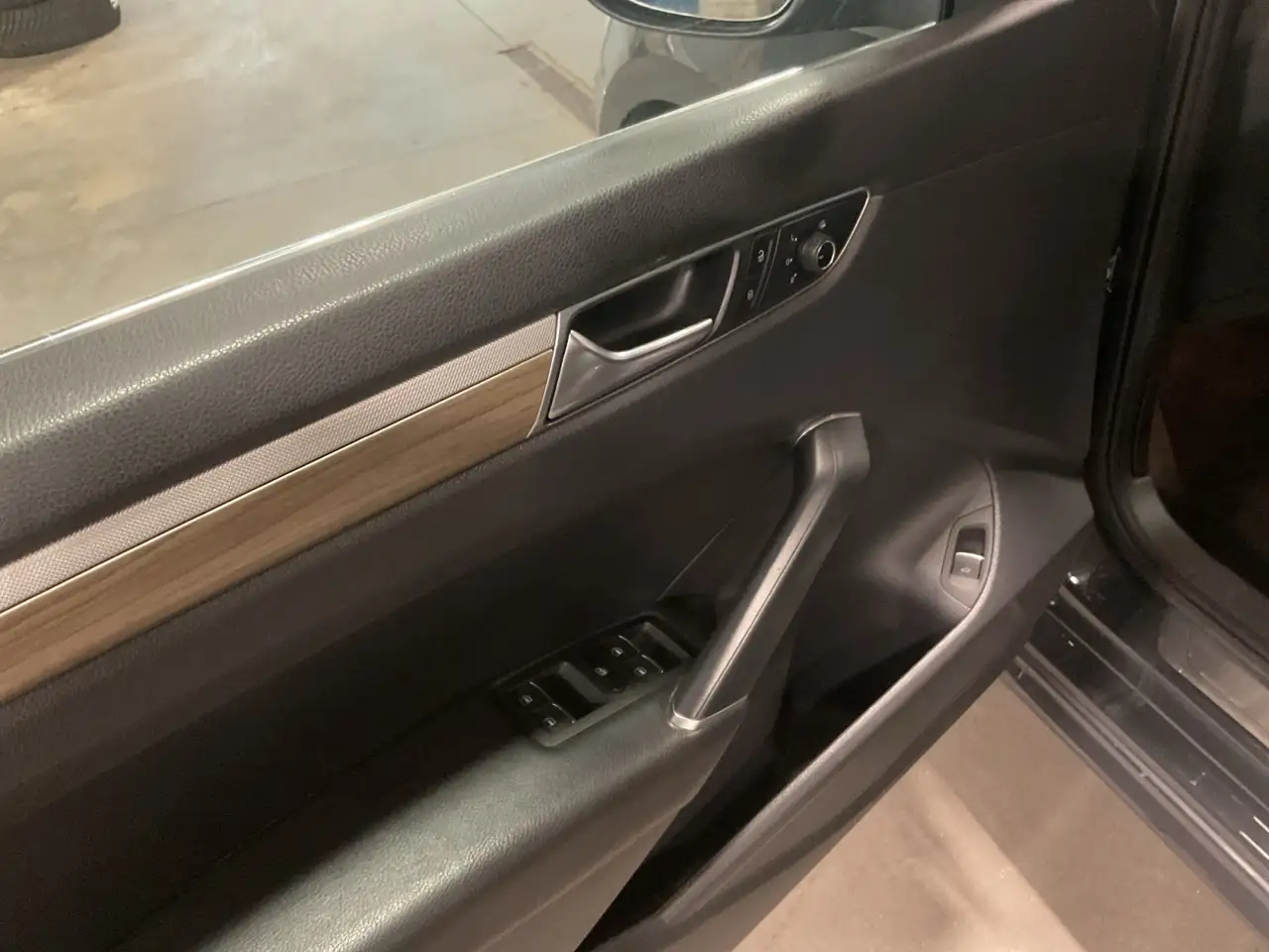 Volkswagen Passat снимка Volkswagen Passat
