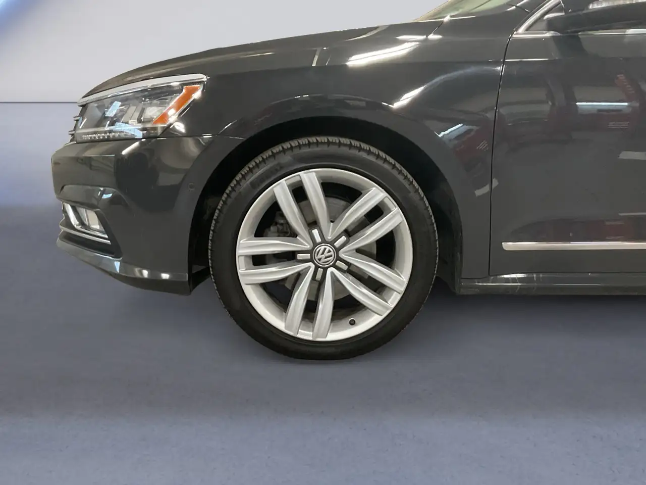 Volkswagen Passat снимка Volkswagen Passat