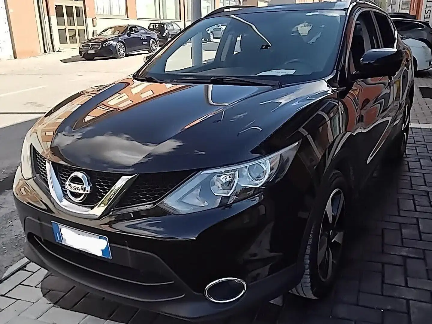 Nissan Qashqai Qashqai II  1.5 dci N-Connecta 110cv Nero - 2