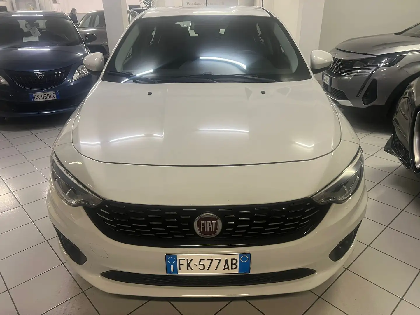 Fiat Tipo Tipo 5 porte II 5p 1.6 mjt Easy Business EURO6D Wit - 2