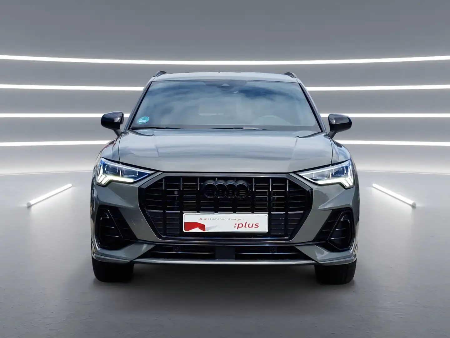 Audi Q3 35 TFSI 2x S line LED NAVI virtual AHK Kamera Grau - 2