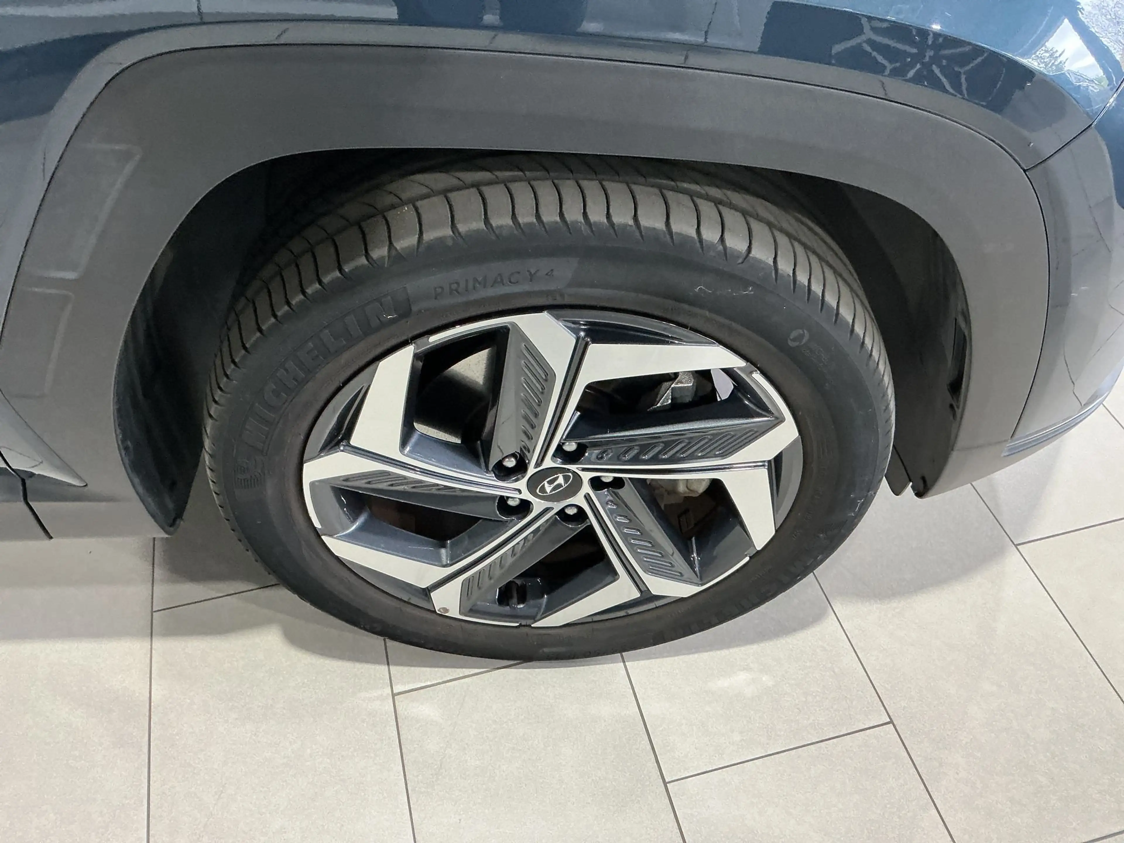 Hyundai TUCSON T-GDi Feel Comfort HEV 6AT — photo 7