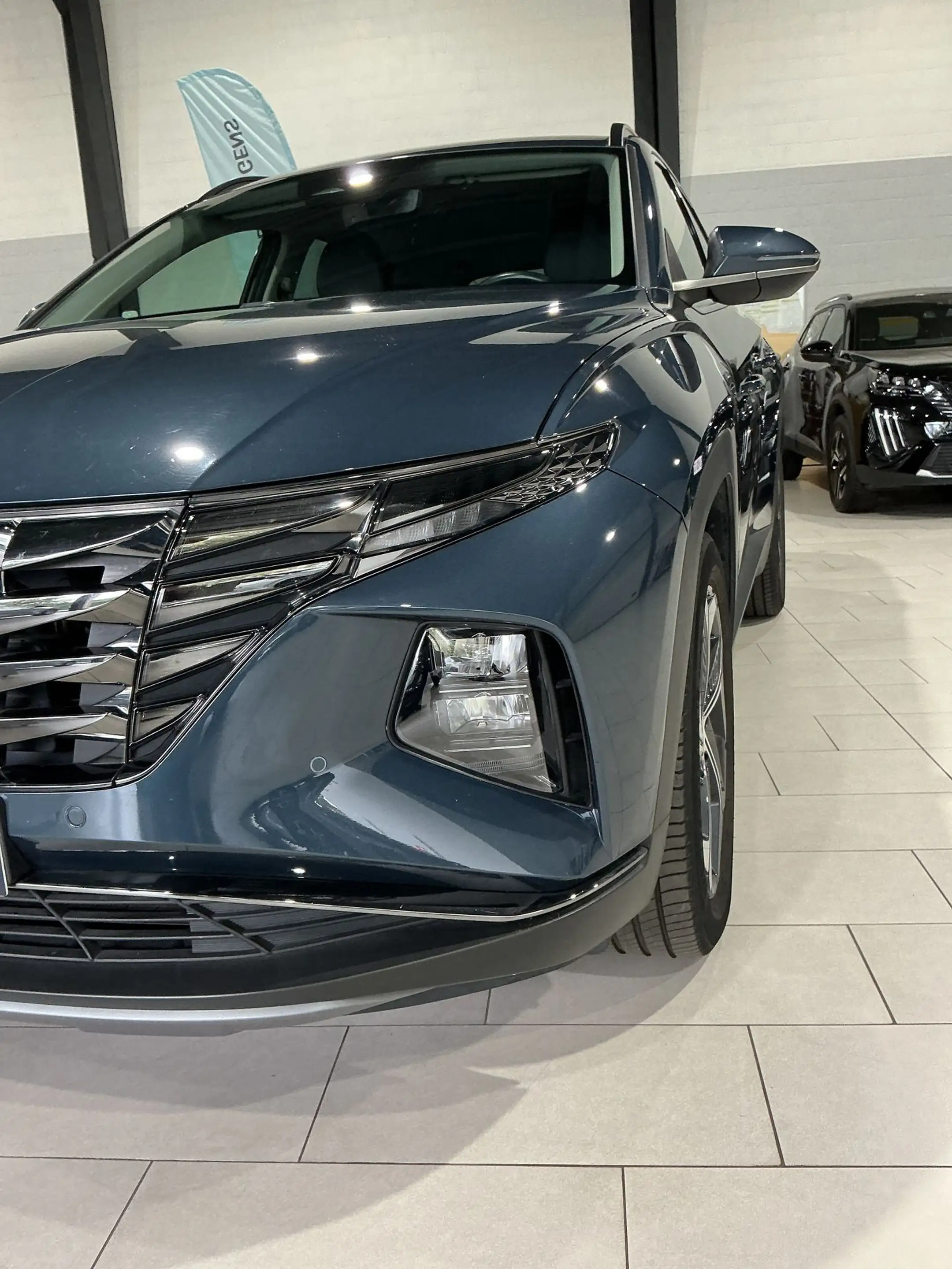 Hyundai TUCSON T-GDi Feel Comfort HEV 6AT — photo 4