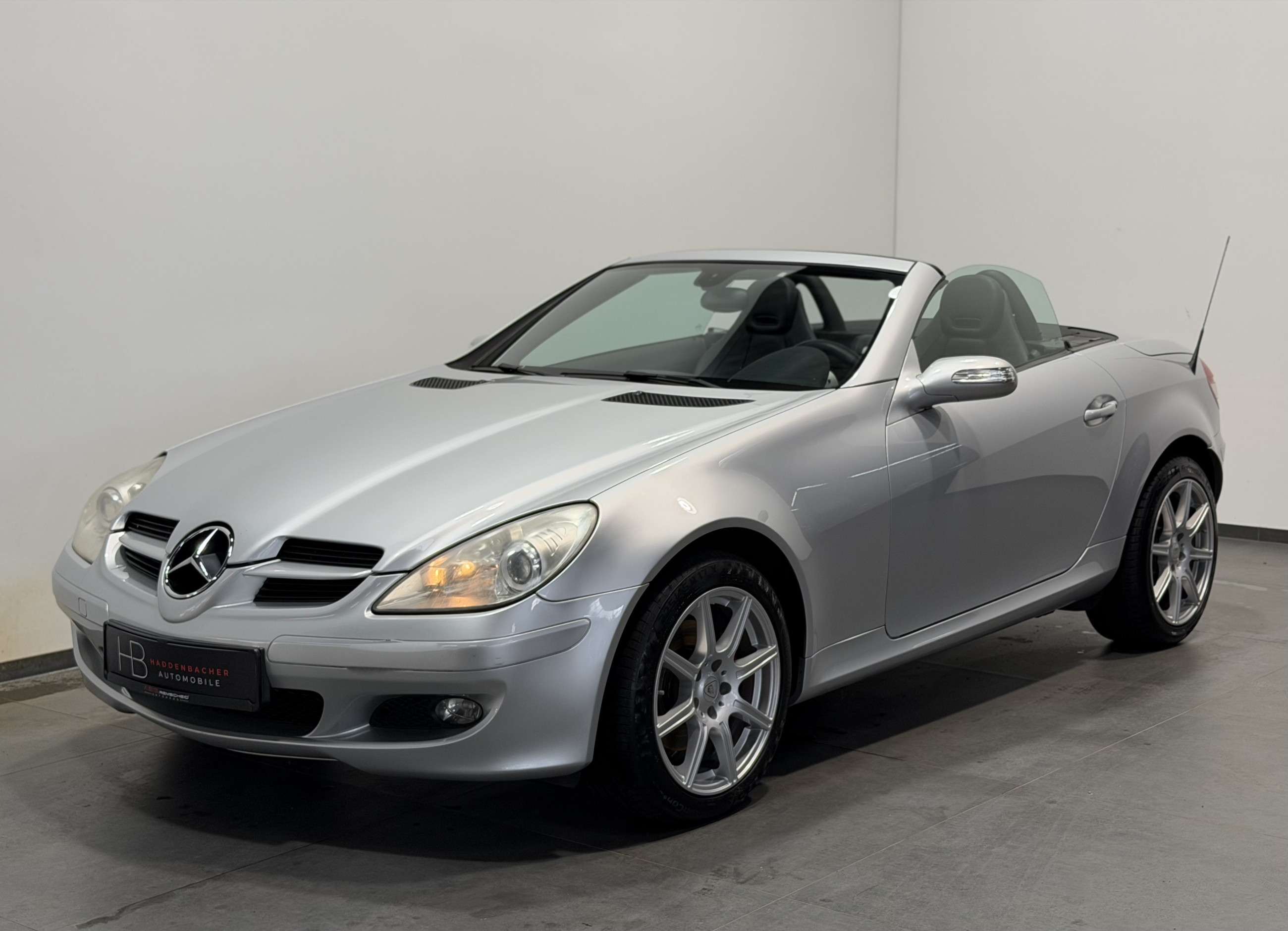 Second hand Mercedes Benz Slk-Class 280