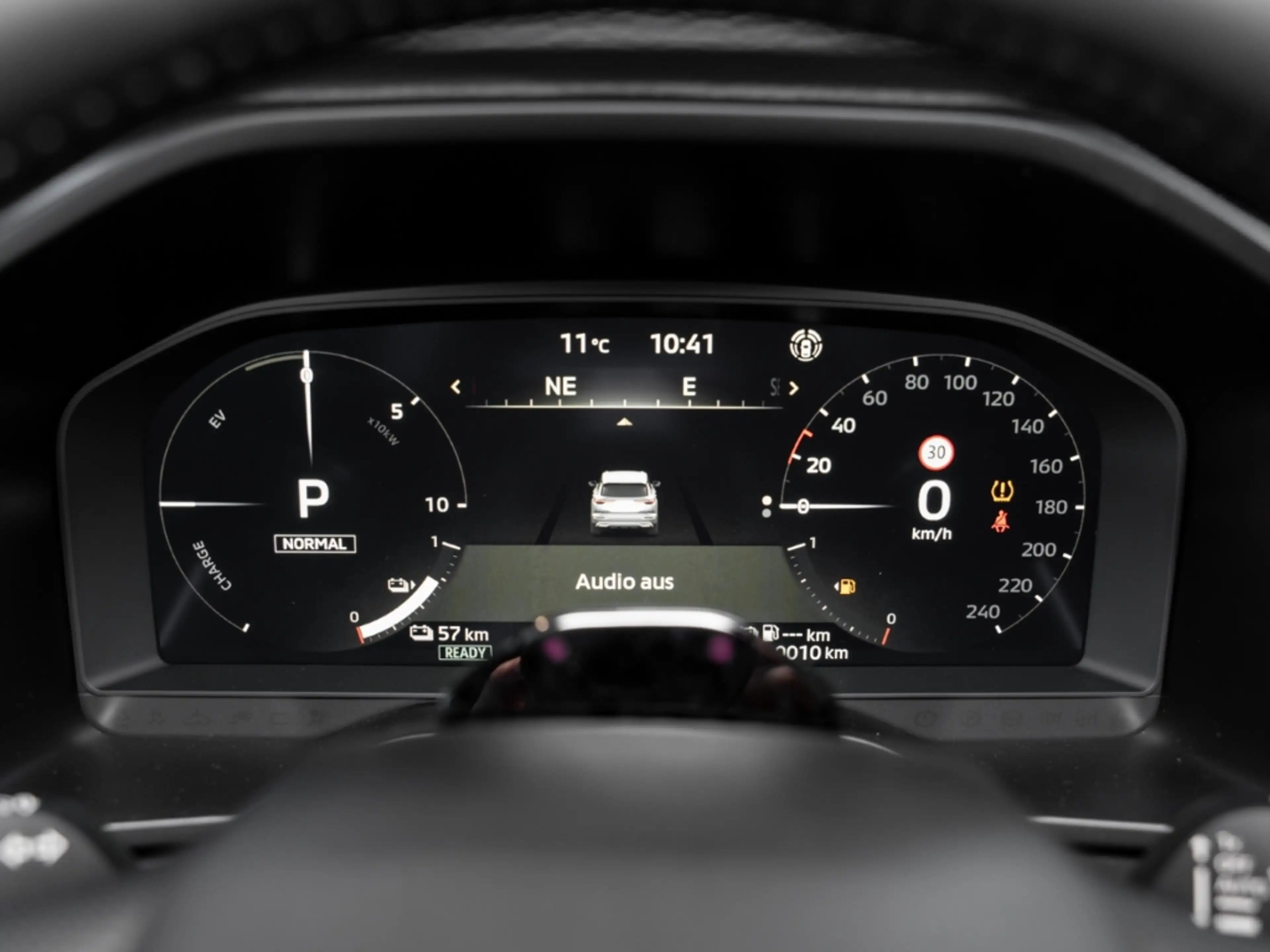 Mitsubishi Outlander 2.4 PHEV Select HUD StandHZG 360 Kamera Digitales — photo 11