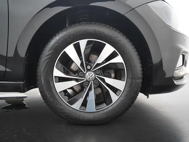 Volkswagen Polo view 27