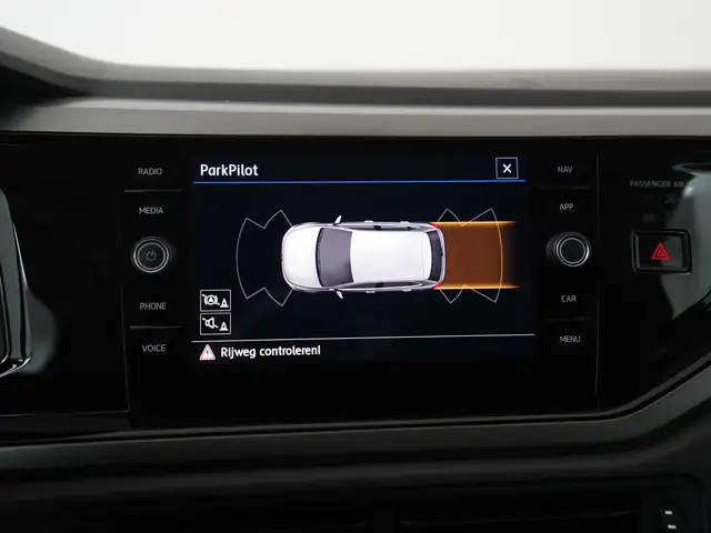 Volkswagen Polo view 19