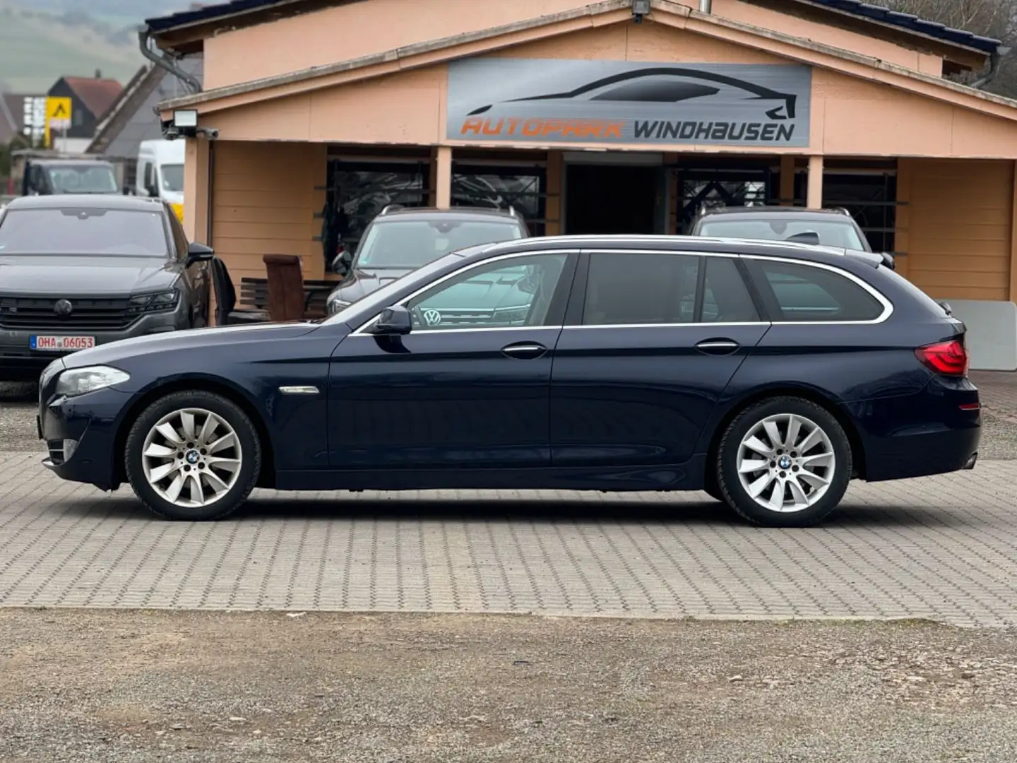 BMW 520 d Touring *1 HAND *TÜV NEU *NAVI *XENON*LEDER Blau - 2