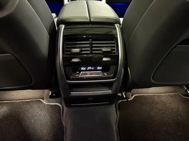 BMW X6 M X6 M50d Aut*HAMANN 20.000€*HeadUp*Massage*Laser Ansicht 26