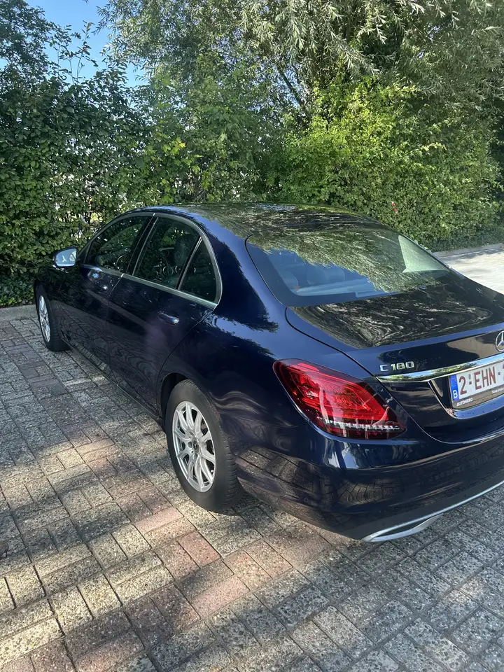 Mercedes-Benz C 180