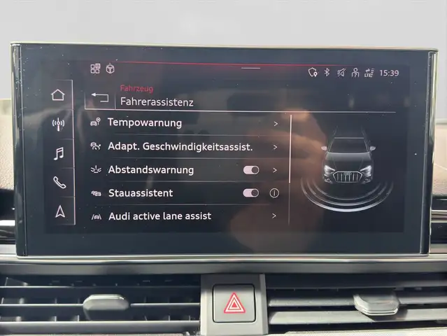 Audi A4 view 12