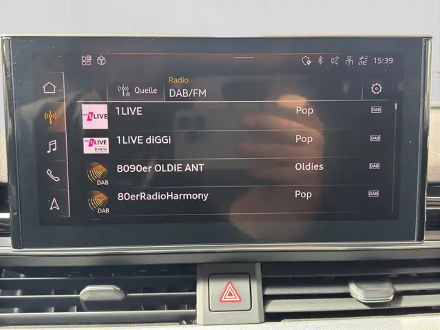Audi A4 view 13