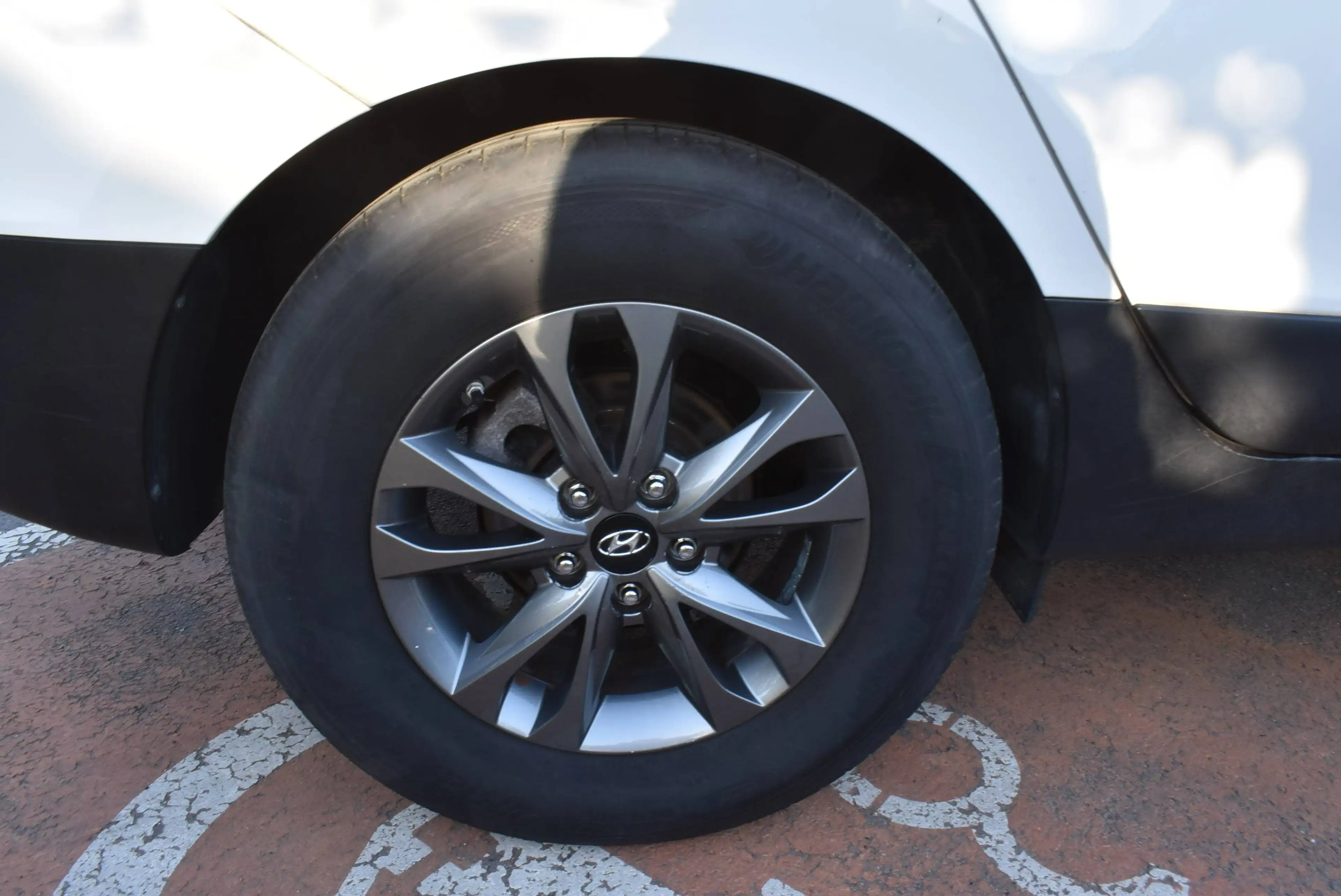 Hyundai iX35 1.6i Style Airco ***12M GARANTIE*** — photo 4