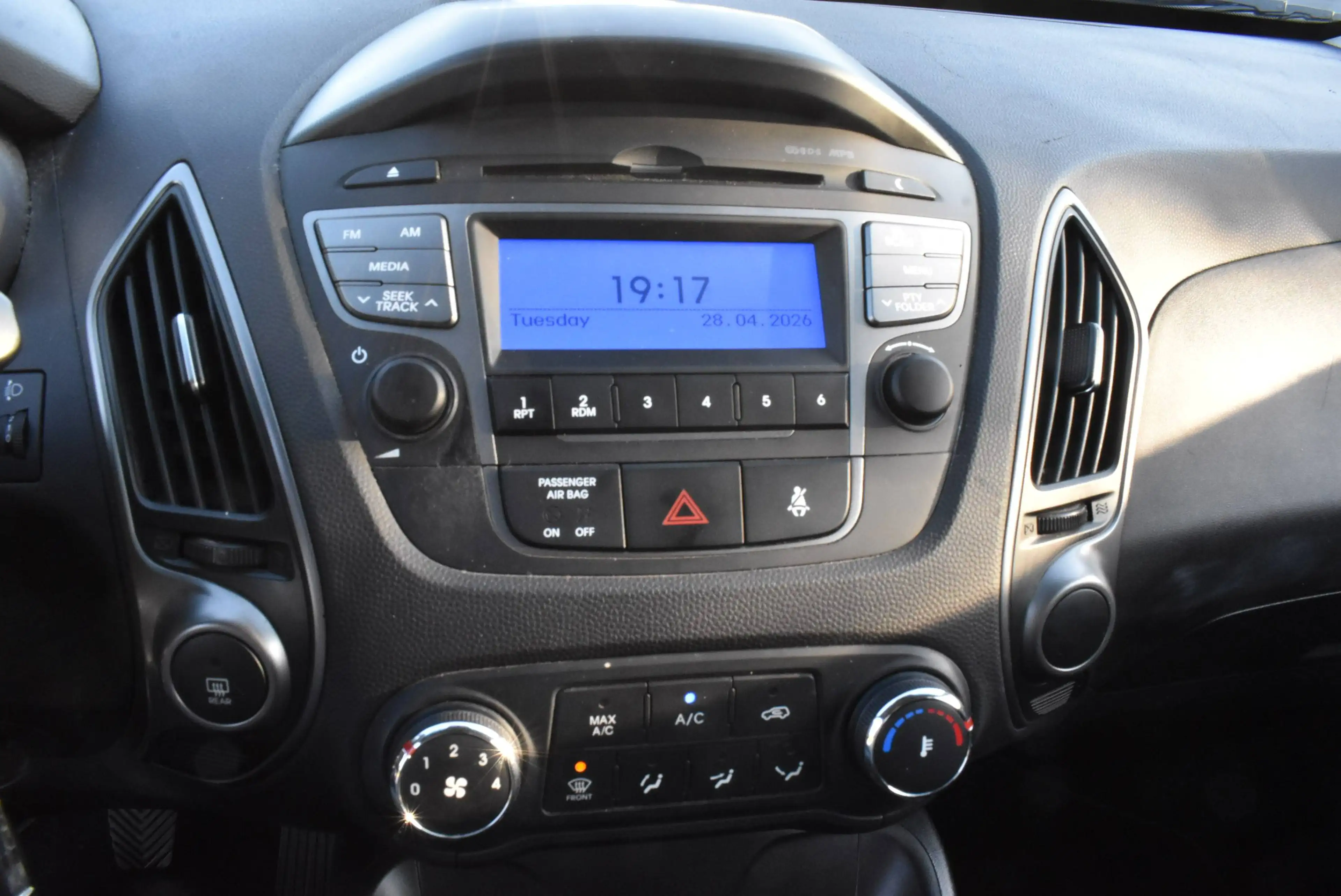 Hyundai iX35 1.6i Style Airco ***12M GARANTIE*** — photo 9