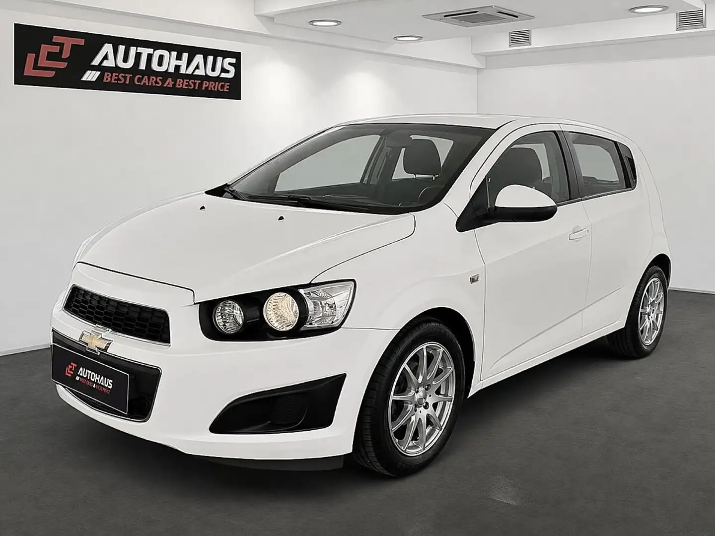 Chevrolet Aveo 1,4 LT Aut. | PICKERL BIS 03/2027 | Weiß - 1