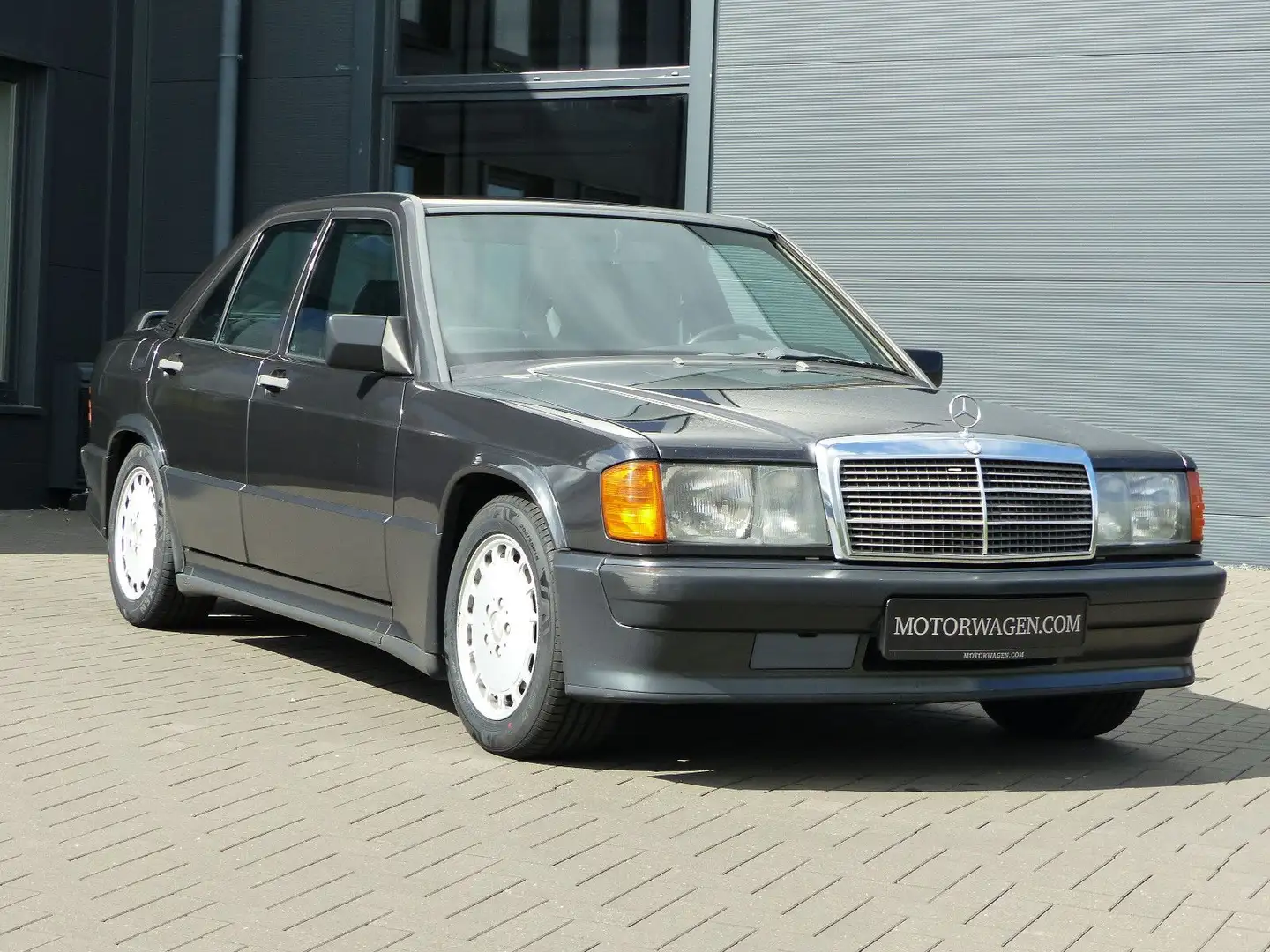 Mercedes-Benz 190 E 2,3 16 V * 1.Hand* Erstlack* Schwarz - 1