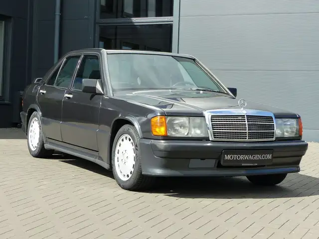 Mercedes-Benz 190 E 2,3 16 V * 1.Hand* Erstlack*