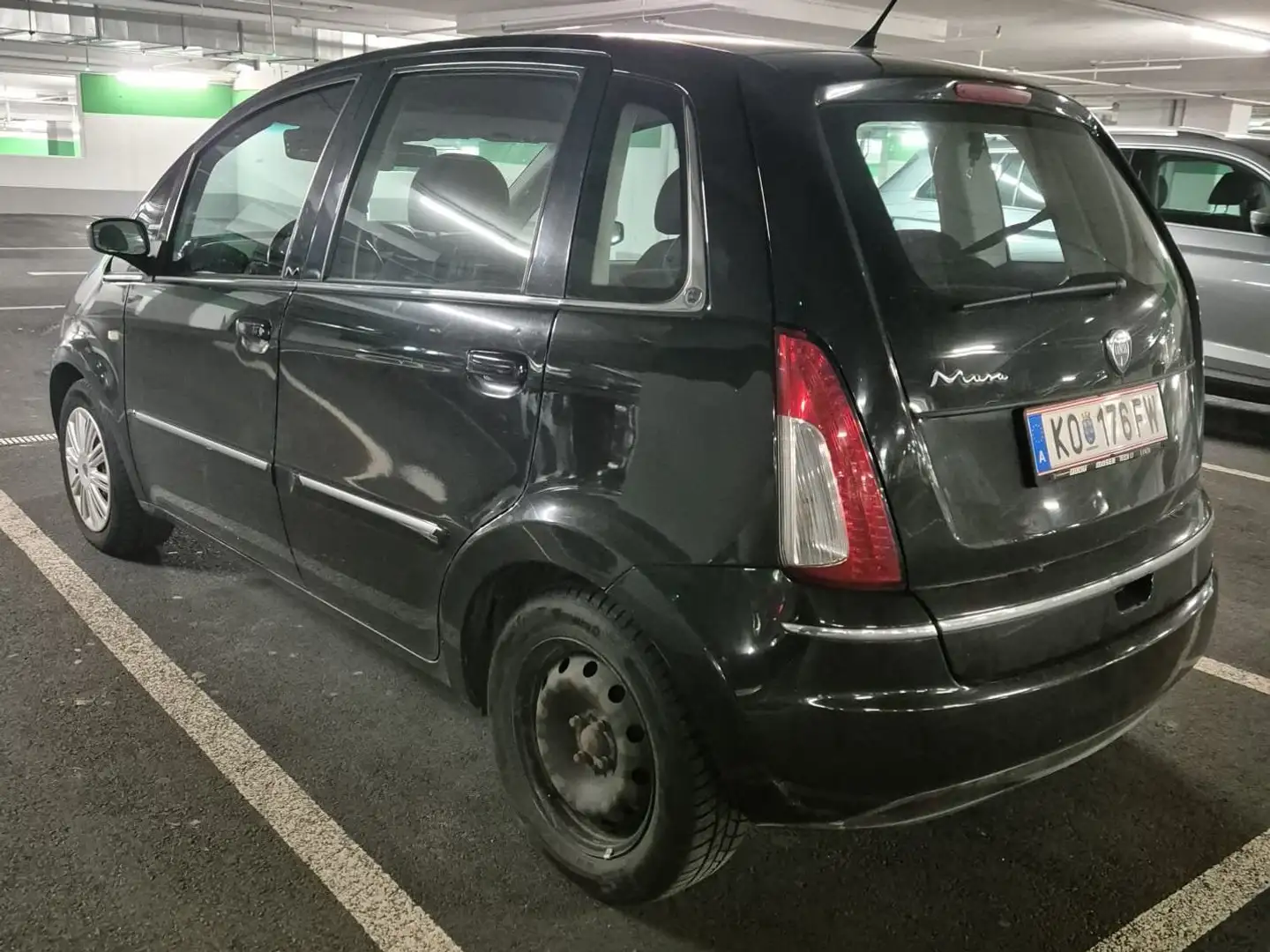 Lancia MUSA Musa Argento 1,4 Argento Чорний - 2