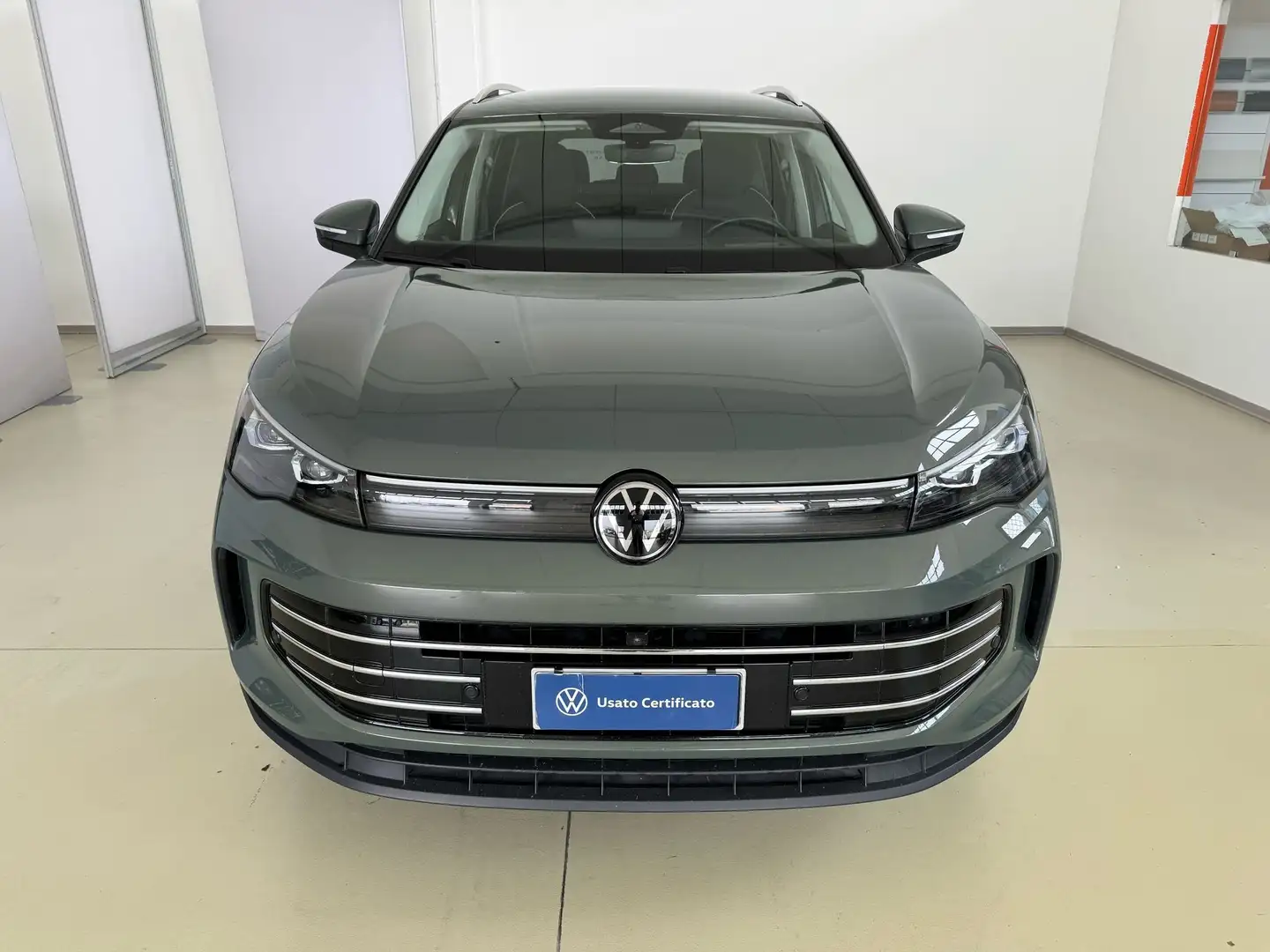 Volkswagen Tiguan Tiguan 1.5 etsi Elegance 150cv dsg Vert - 2