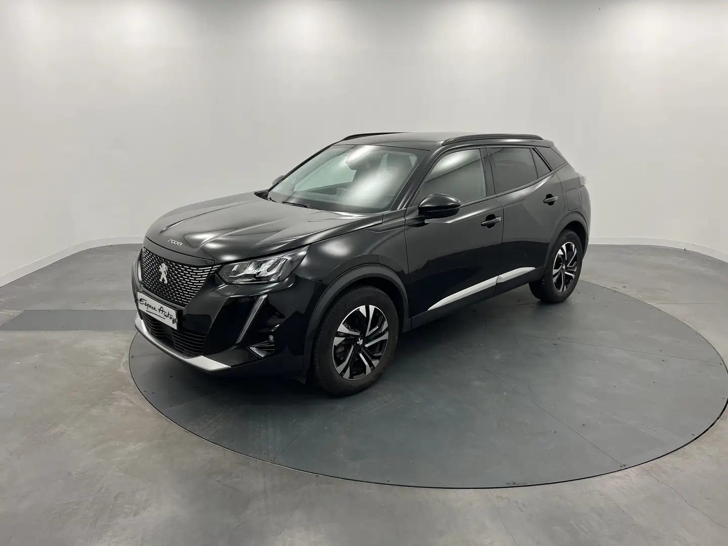 Peugeot 2008 BlueHDi 130 S\u0026amp;S EAT8 Allure Noir - 1