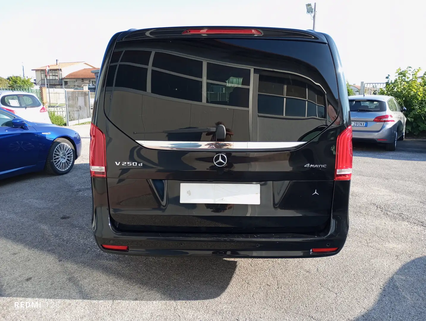 Mercedes-Benz V 250 AUT. 4 MATIC 6 POSTI LONG PREMIUM Nero - 2