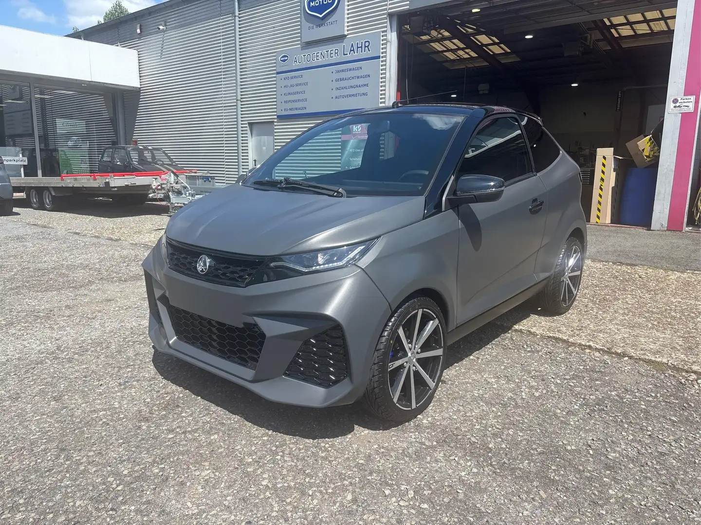 Aixam GTI Auto fahren ab 15 Jahren 6 kW (8 PS), Automatik... Grau - 1