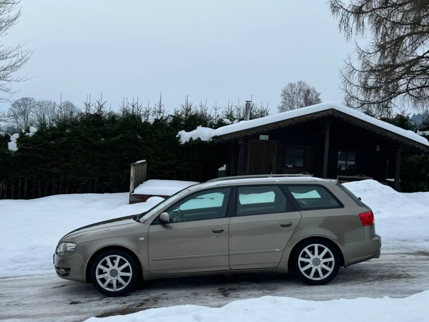 Audi A4 Avant 2.0 TFSI Quattro,SLINE,6Gang!! Beige - 2