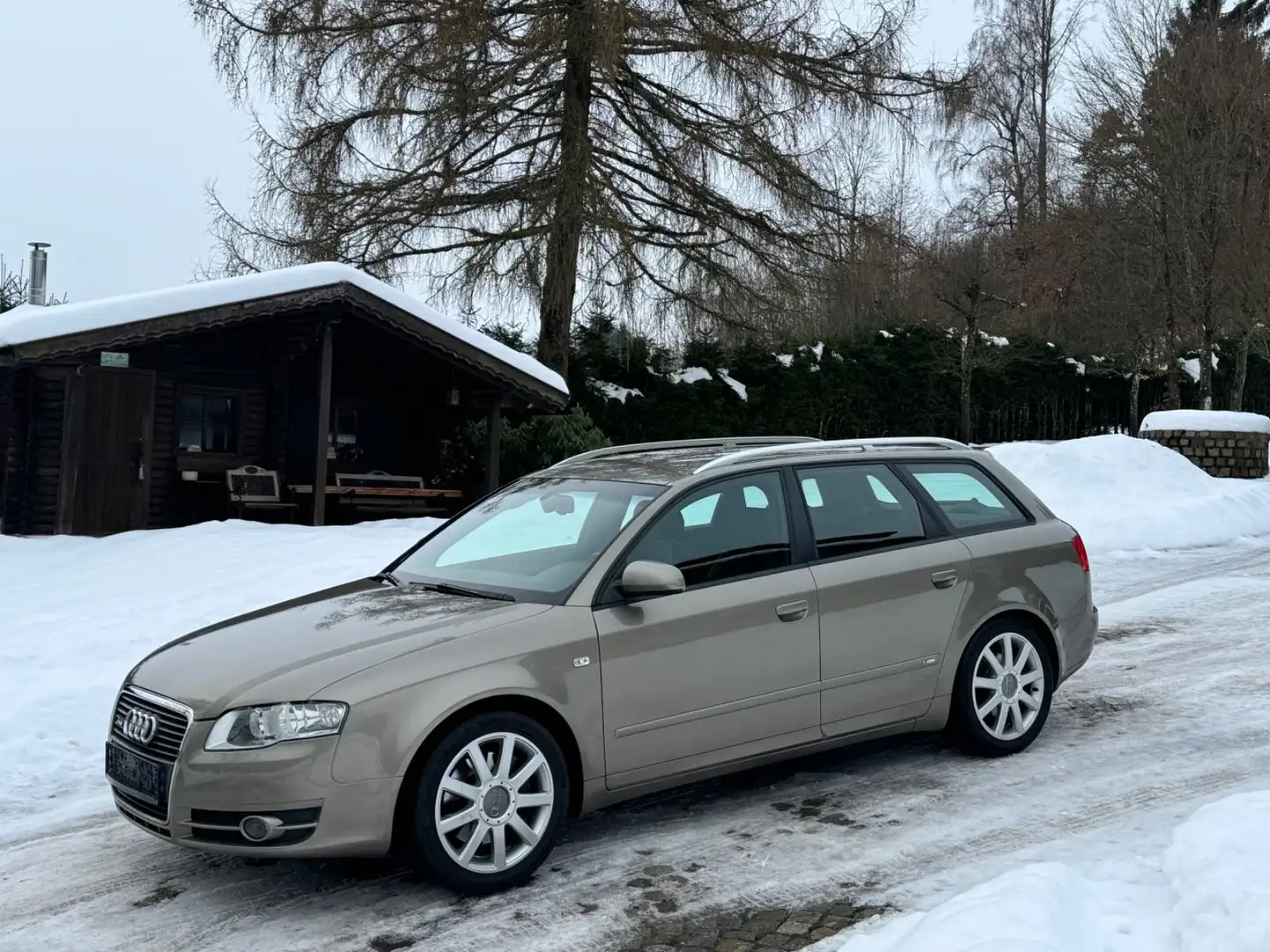 Audi A4 Avant 2.0 TFSI Quattro,SLINE,6Gang!! Beige - 1