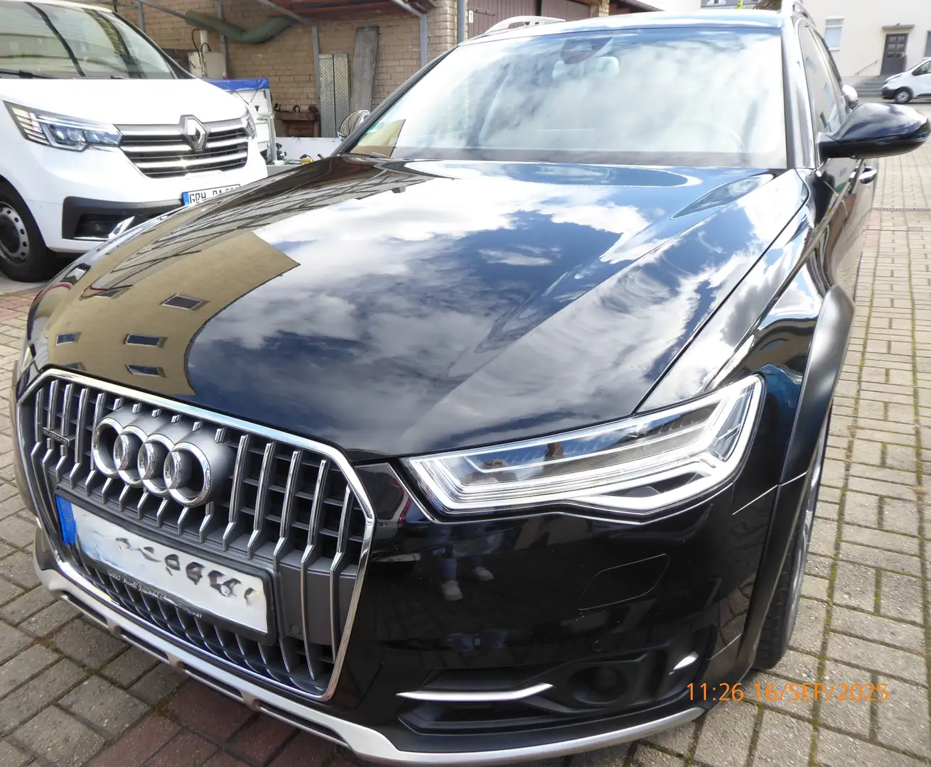 Audi A6 allroad 3.0 TDI Schwarz - 1