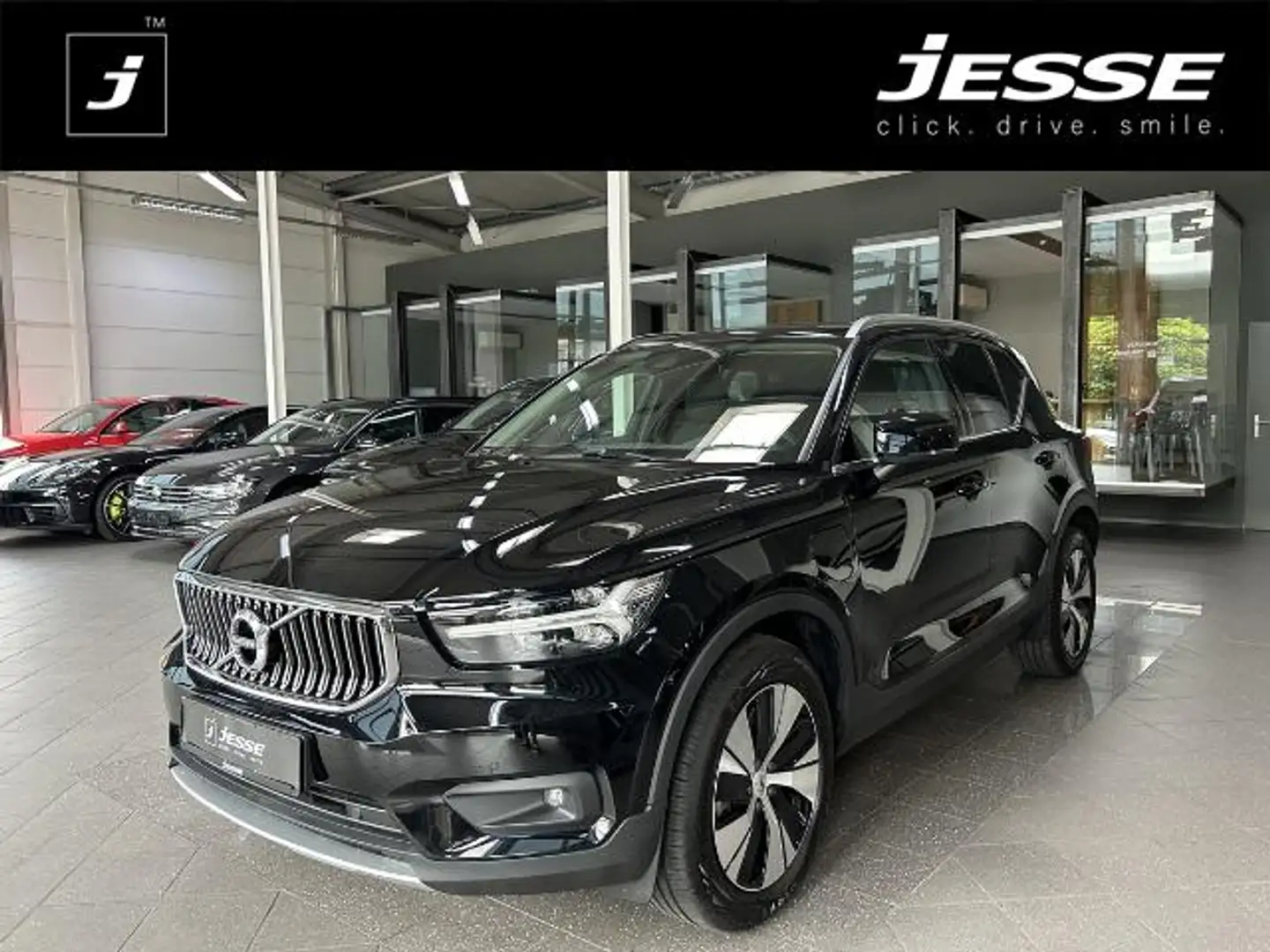 Volvo XC40 T4 2WD Inscription Expression LED Temp Navi R.Cam Schwarz - 1