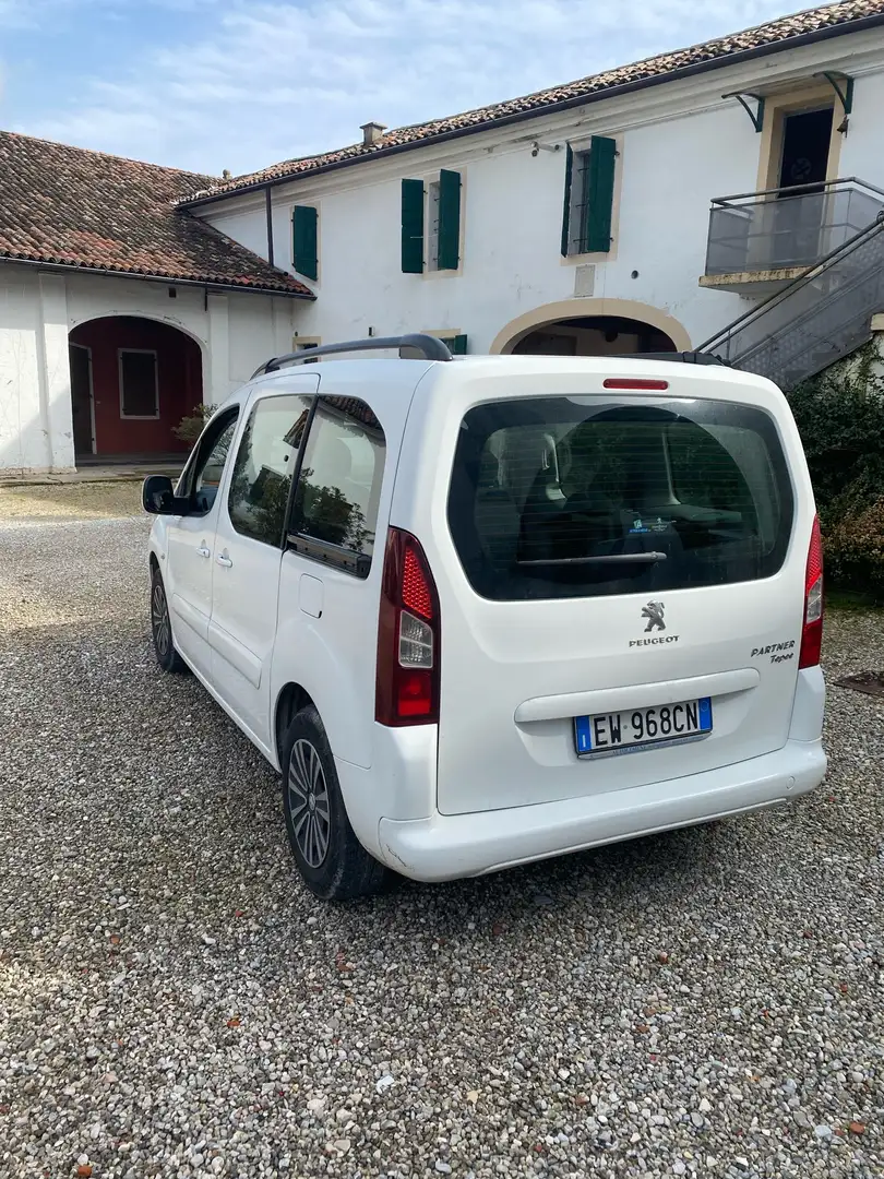 Peugeot Partner Tepee 1.6 hdi Family 115cv Білий - 2