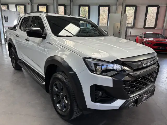 Isuzu D-Max Double Cab 1.9 V-Cross 163HP
