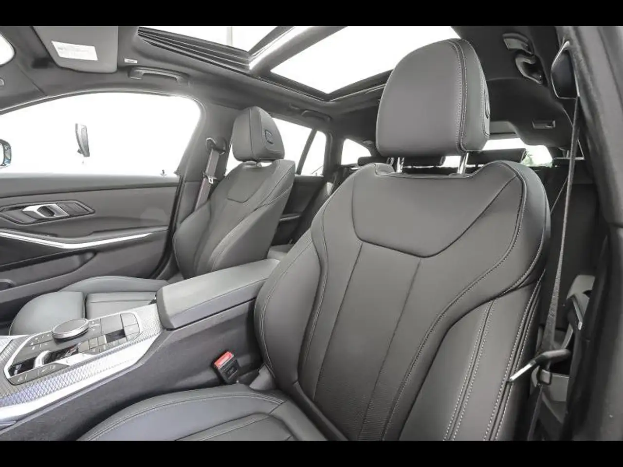BMW 3 Series 318i Touring M SPORTPAKKET PRO, миниатюра 17