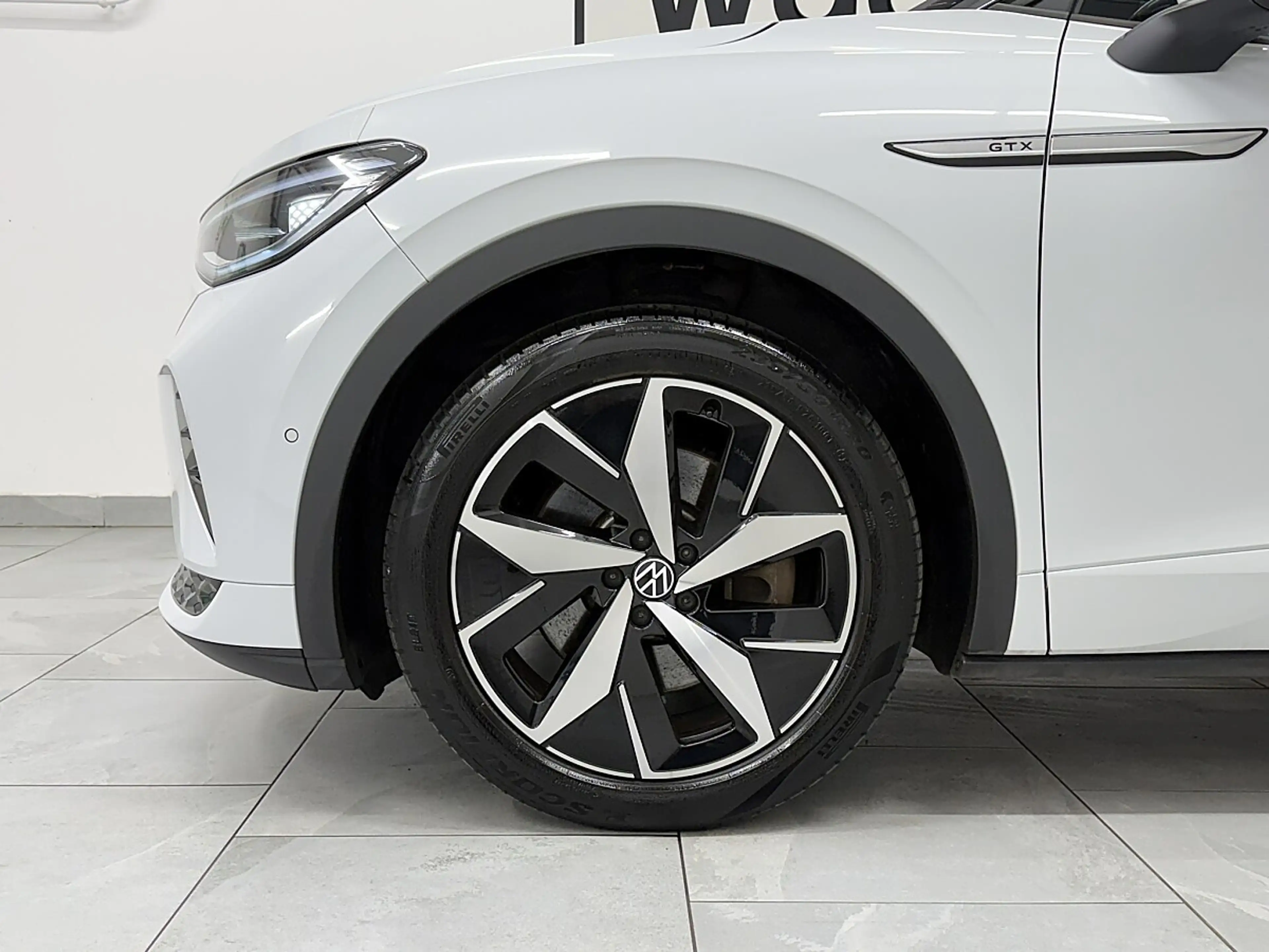 Volkswagen ID.5 GTX 220 kW / 77kWh.Matrix LED/ACC/Glasdach/Head... — photo 5