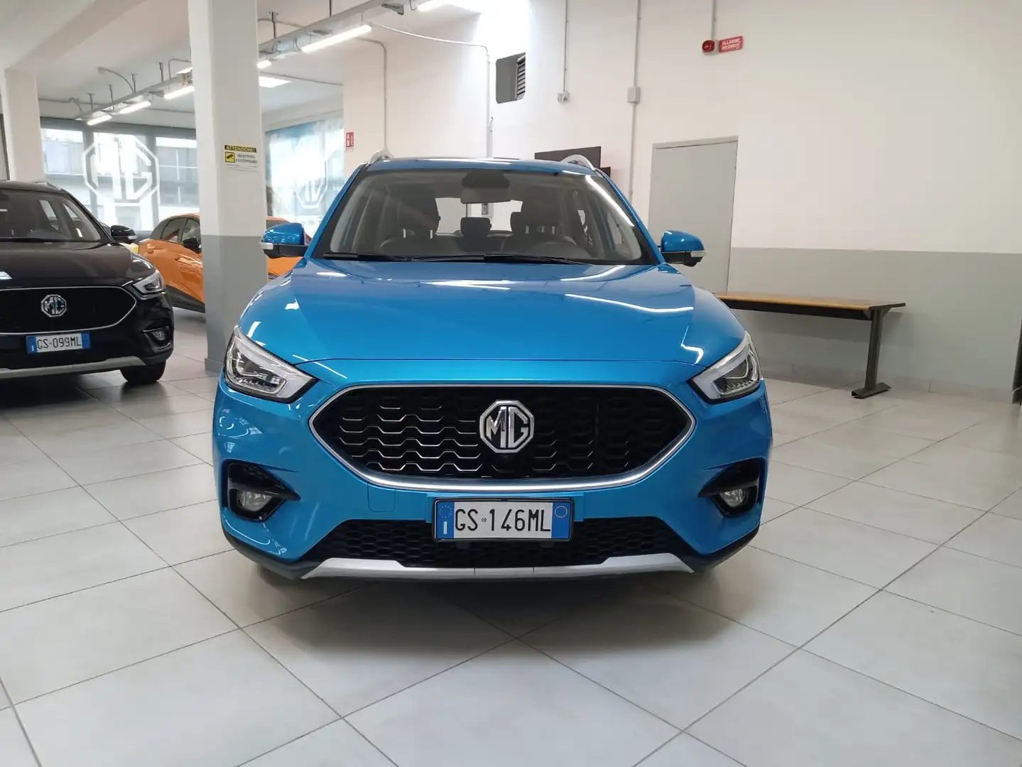 MG ZS 1.5L 5MT LUXURY - BLUE Blauw - 2