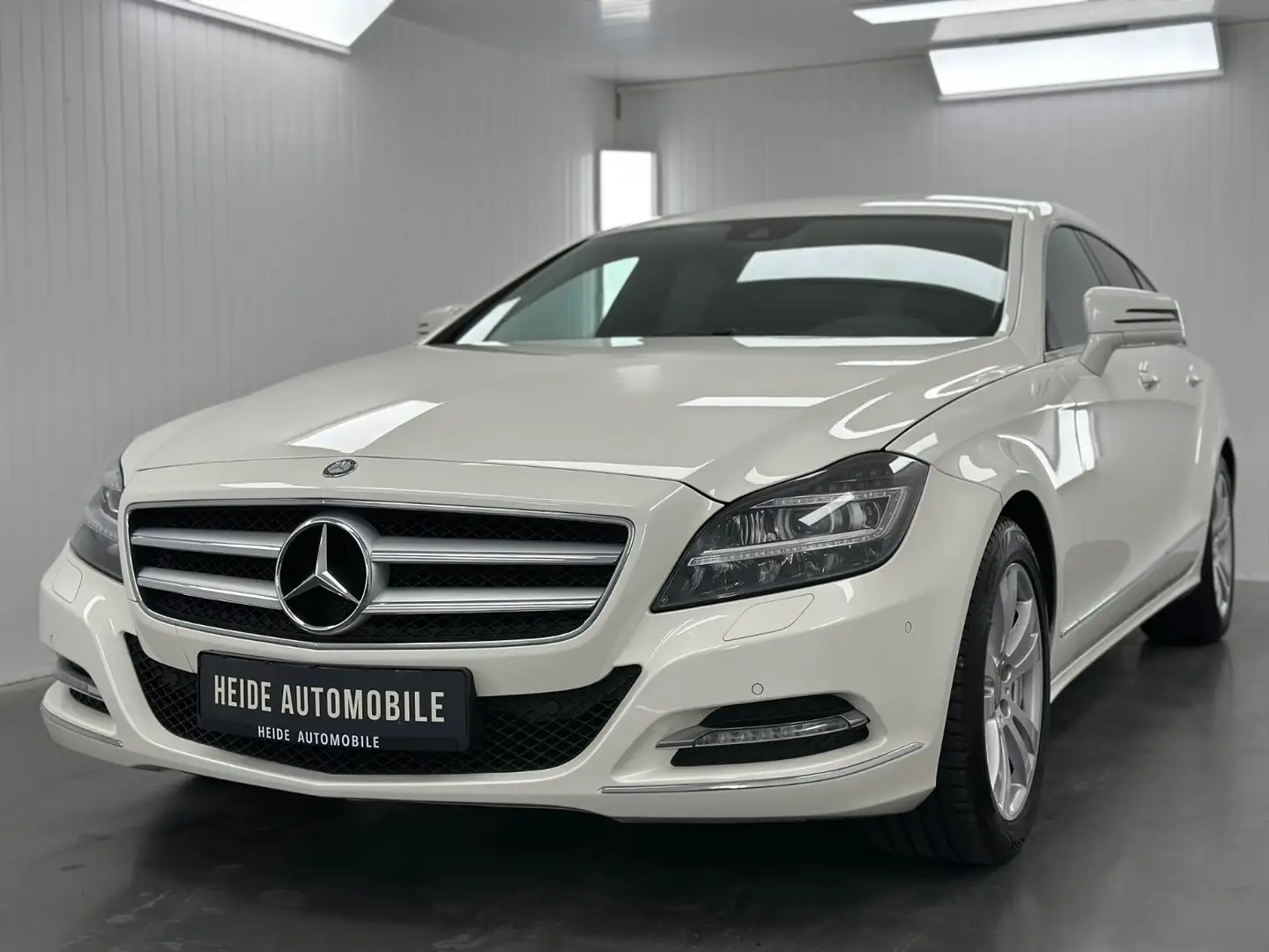 Mercedes-Benz CLS CLS  350 CDI Sb H&K Kamera Led Weiß - 1