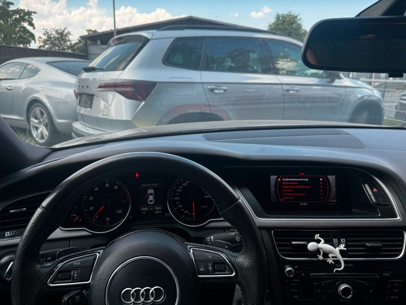 Audi A5 Coupe 2.0 TFSI quattro — photo 9