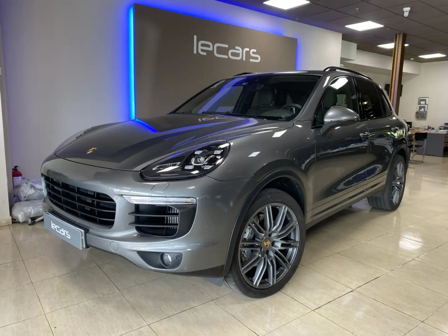 Porsche Cayenne S Diesel Aut. Gris - 1