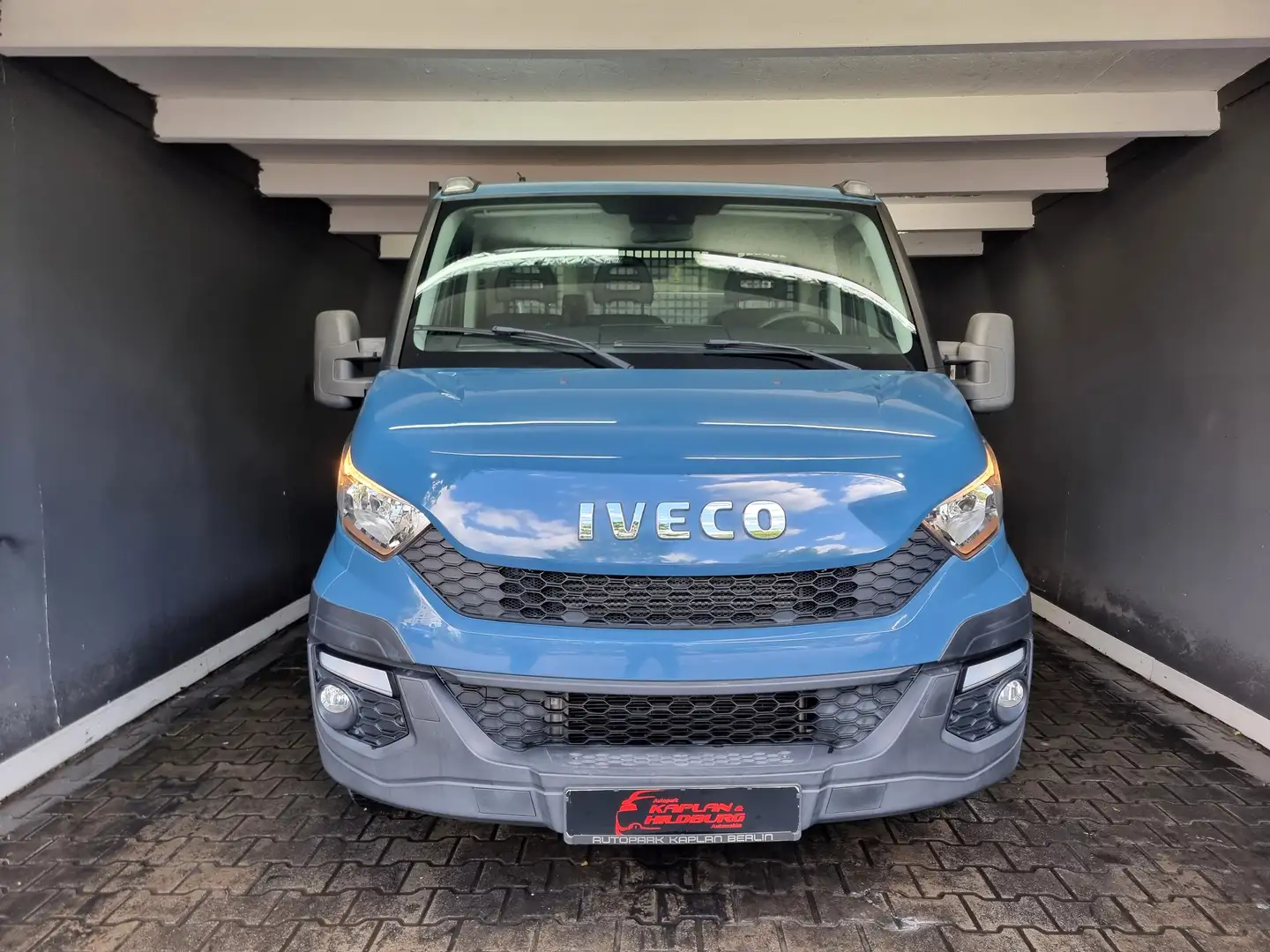 Iveco Daily 35 S13, PRITSCHE, 3 SITZER, KLIMA, 46.000 KM Blau - 2
