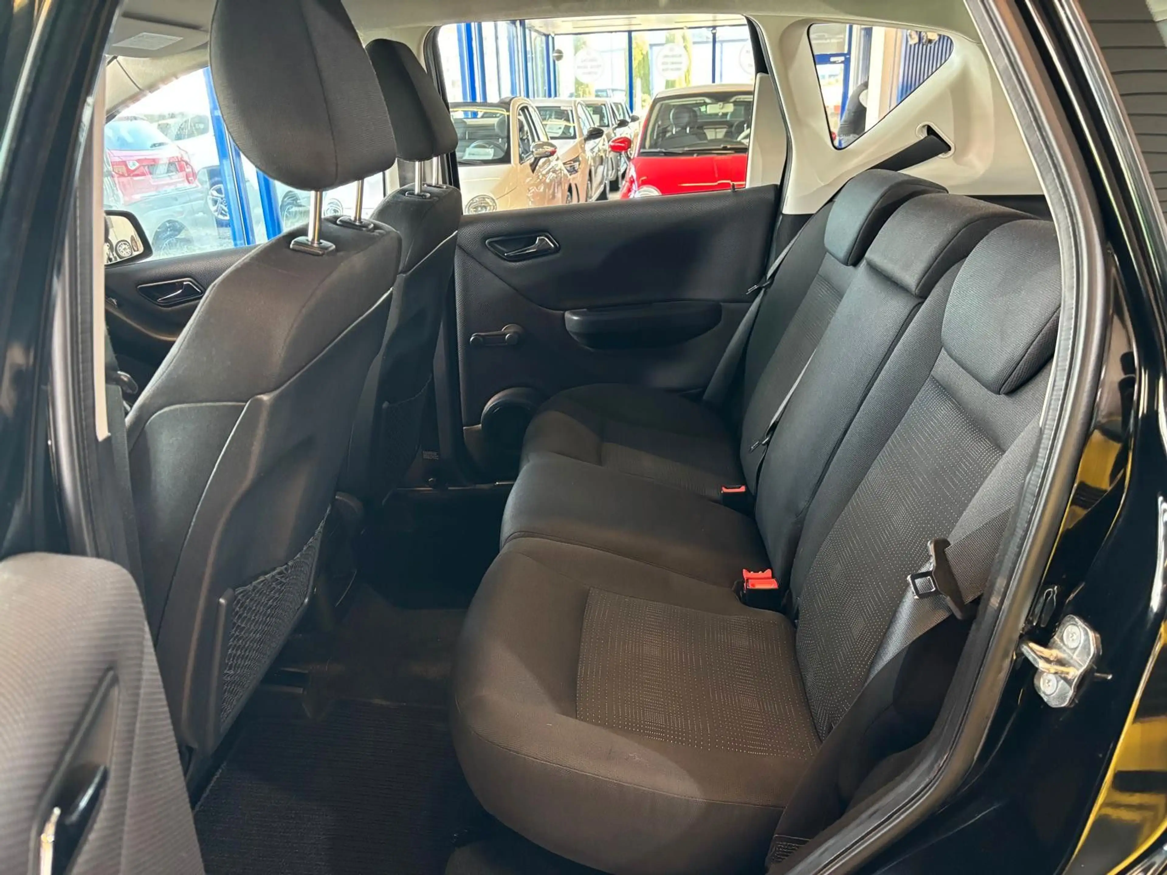 Mercedes-Benz A 150 / Automatik / 64TKM /  Klima / Tempomat — photo 10