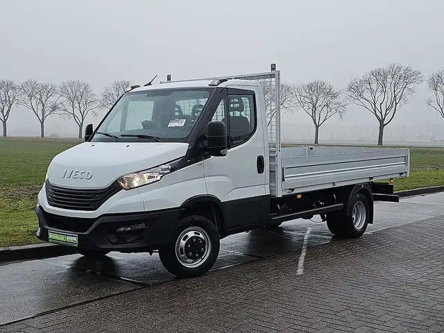 Iveco Daily 35C16V 2.3 352 open laadbak, 4m., 3.0L, airco, dub